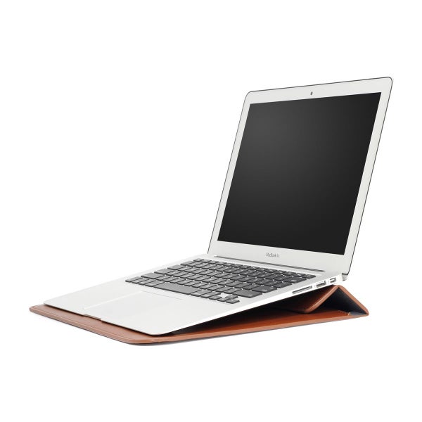 Suojatasku Apple MacBook 13/14.2" -kannettavalle, Ekonahkaa, ruskea
